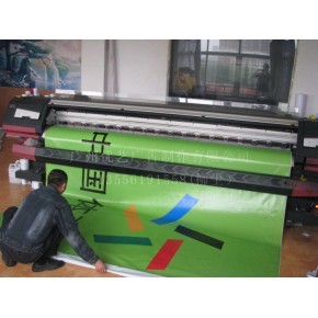 喷绘材料与设备详解 灯布、灯片、单透贴、网格布、精印海报与喷绘机